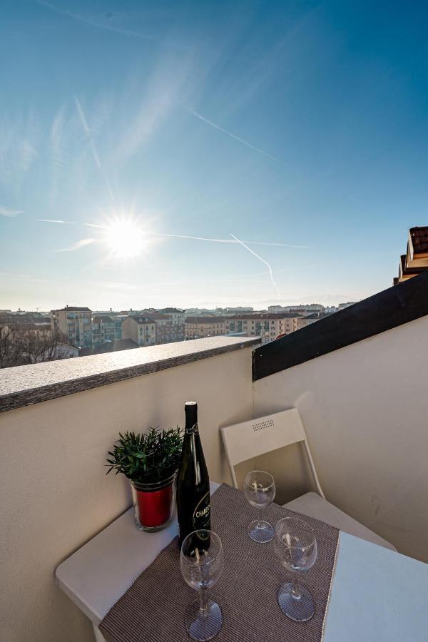 Stagabin La Mansarda Panoramica Un Rifugio Di Eleganza E Tranquillita Apartamento Turim Exterior foto