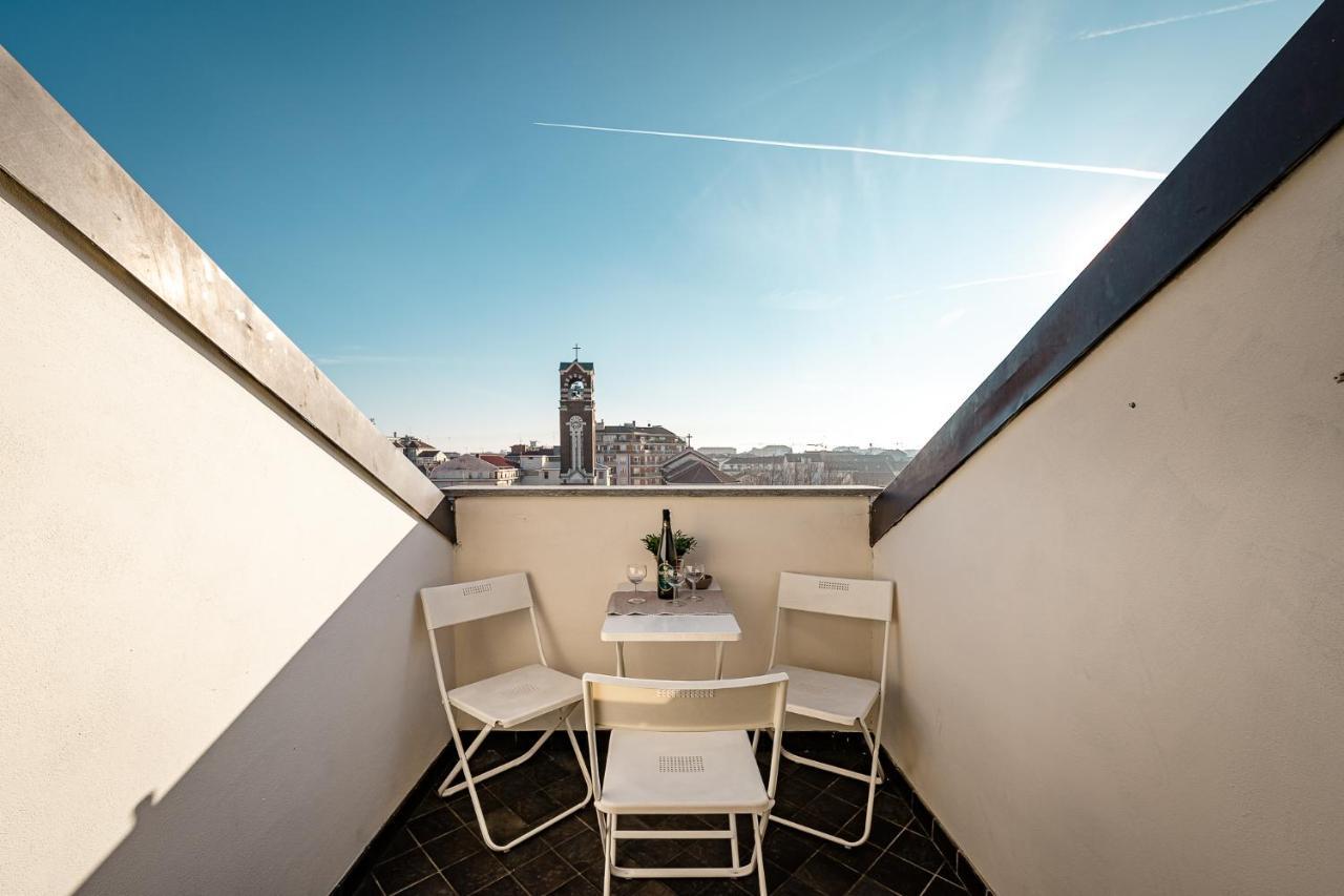 Stagabin La Mansarda Panoramica Un Rifugio Di Eleganza E Tranquillita Apartamento Turim Exterior foto
